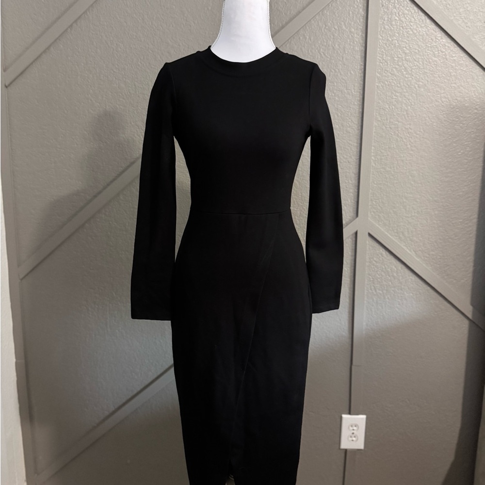 Zara Classic Black Long Sleeve Dress